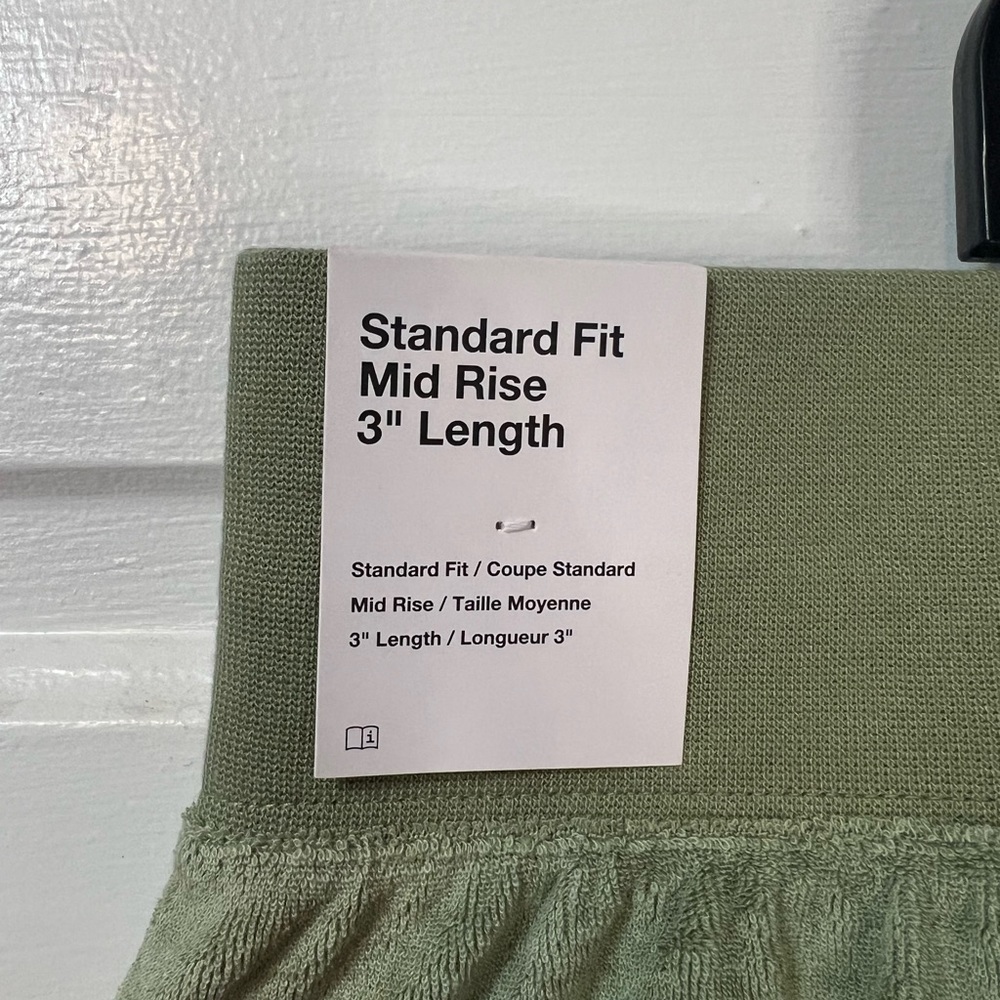 Nike velour shorts - Picture 2 of 4